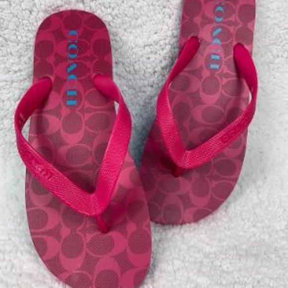 Coach Signature C Flip Flops - Picture 2 of 12
